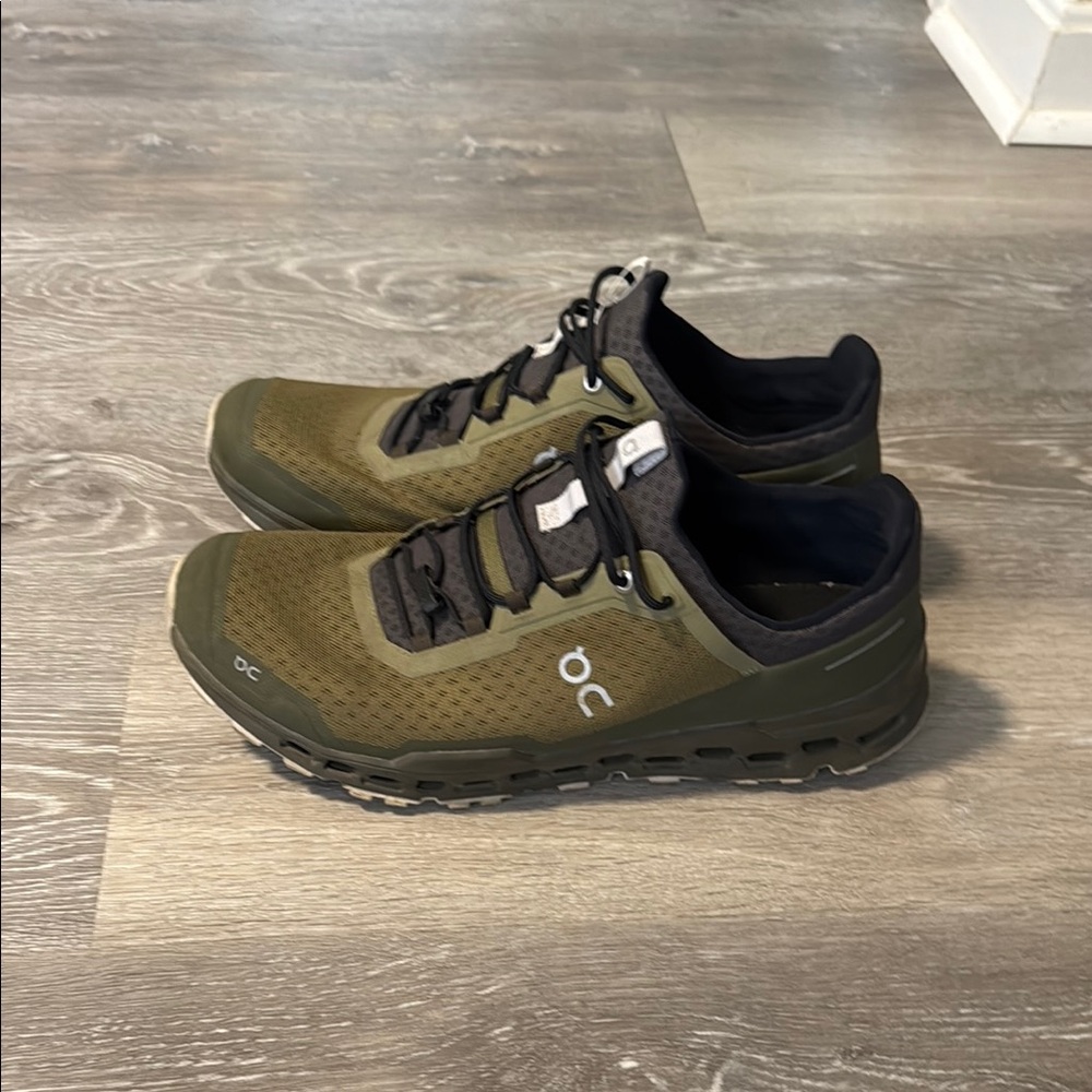 On Running Men's Olive and Black Athletic Shoes - Picture 3 of 4